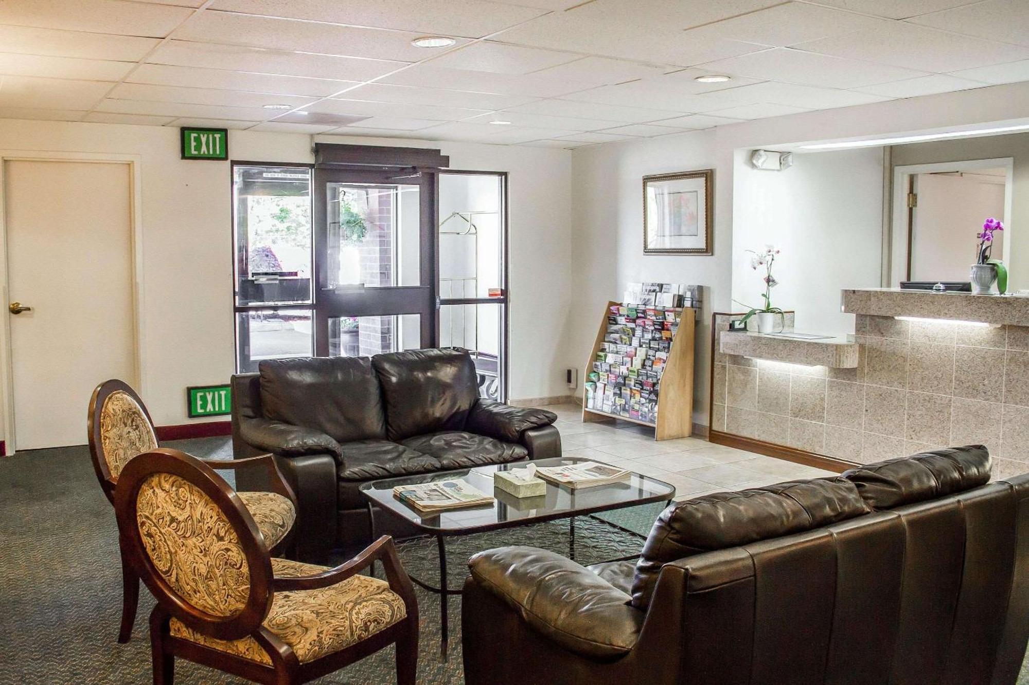 Quality Inn & Suites Longview Kelso Экстерьер фото