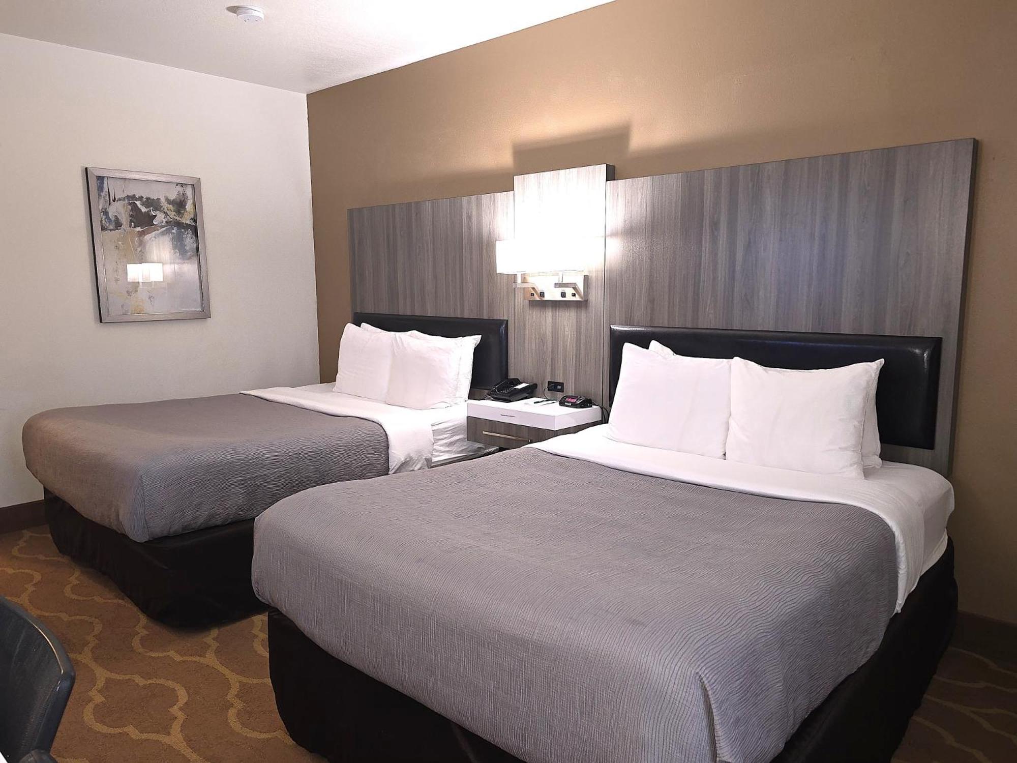Quality Inn & Suites Longview Kelso Экстерьер фото