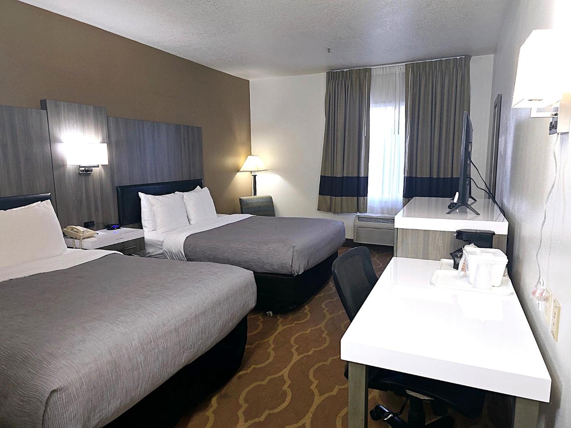 Quality Inn & Suites Longview Kelso Экстерьер фото